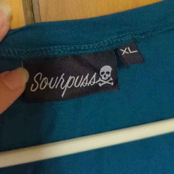 ⭐MOVING SALE⭐Mermaid shirt - Picture 2 of 4